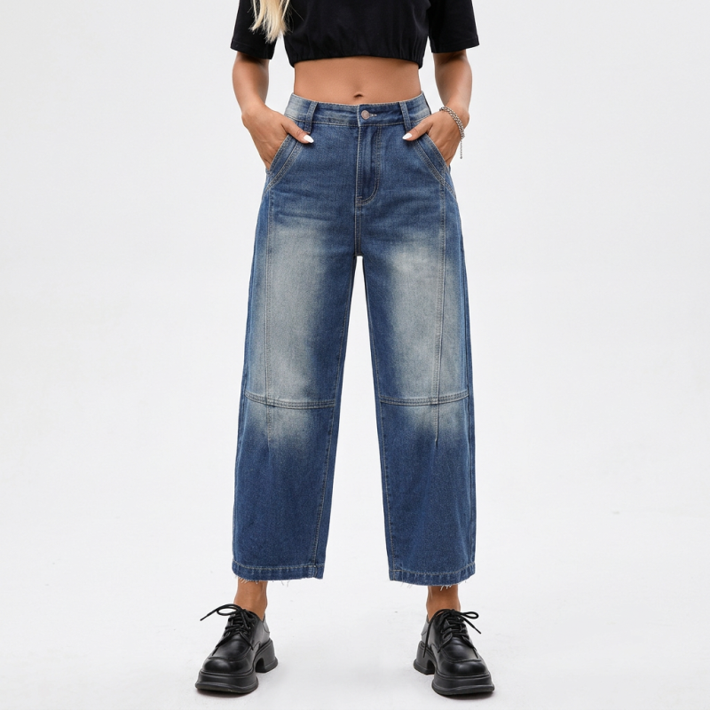 Versatile Cropped Jeans
