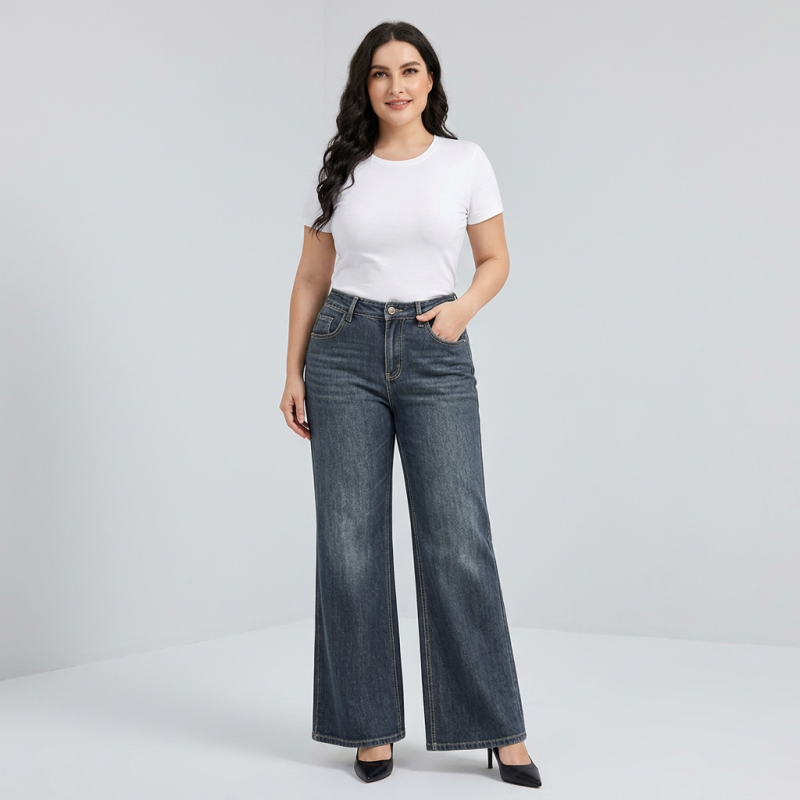 Flared Jeans