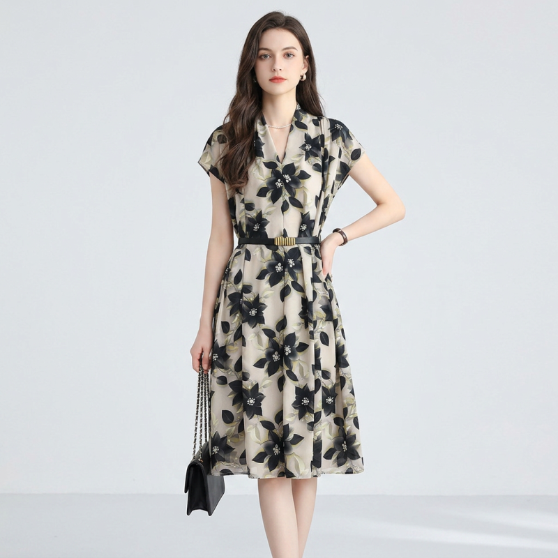 Printed Waist-cinching Dress
