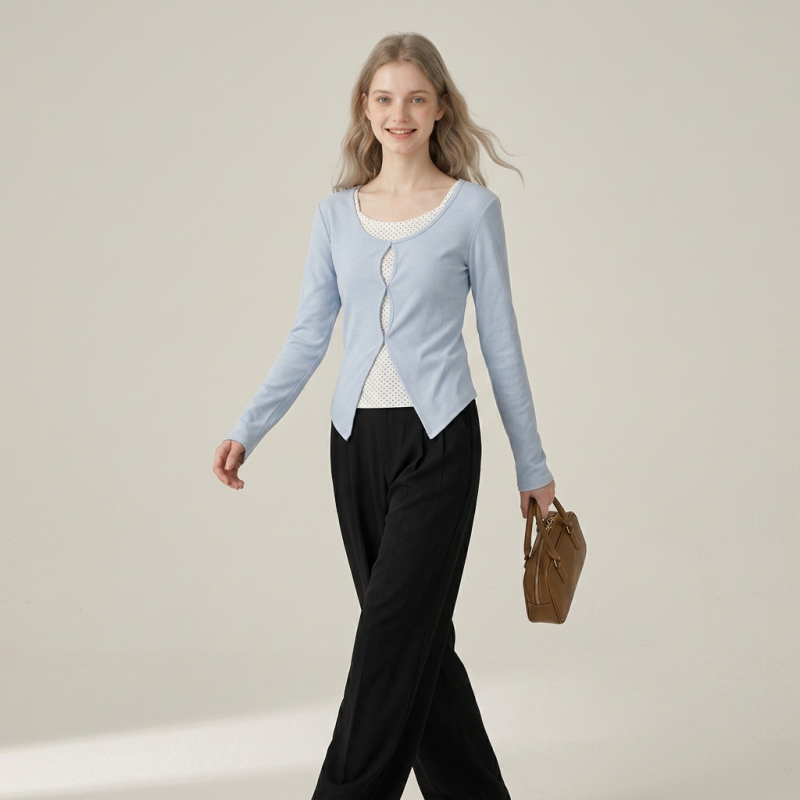 Slim-fitting Top