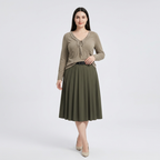 V-neck Long-sleeved T-shirt