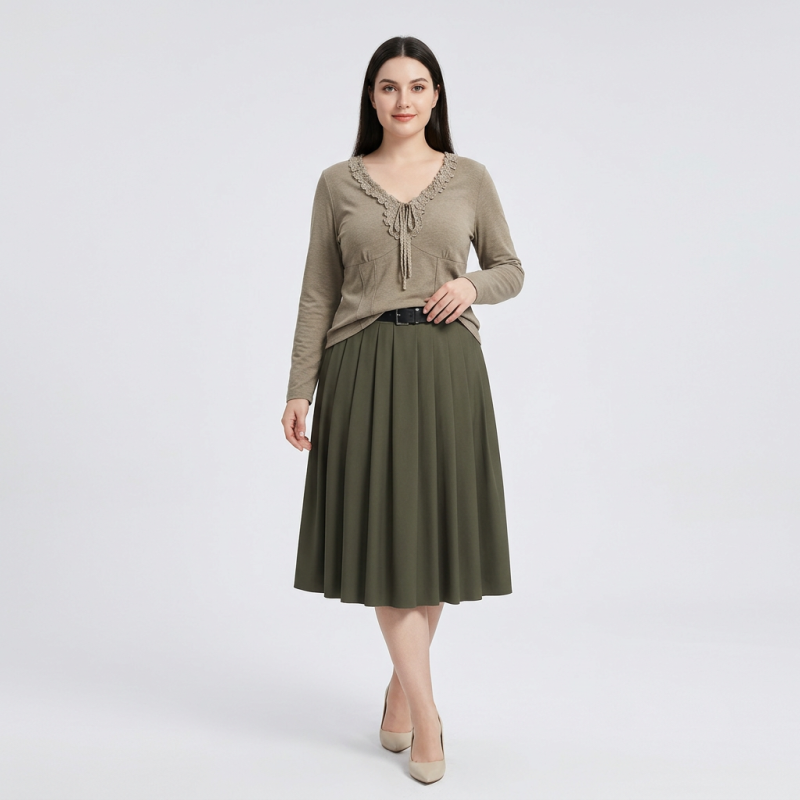 V-neck Long-sleeved T-shirt