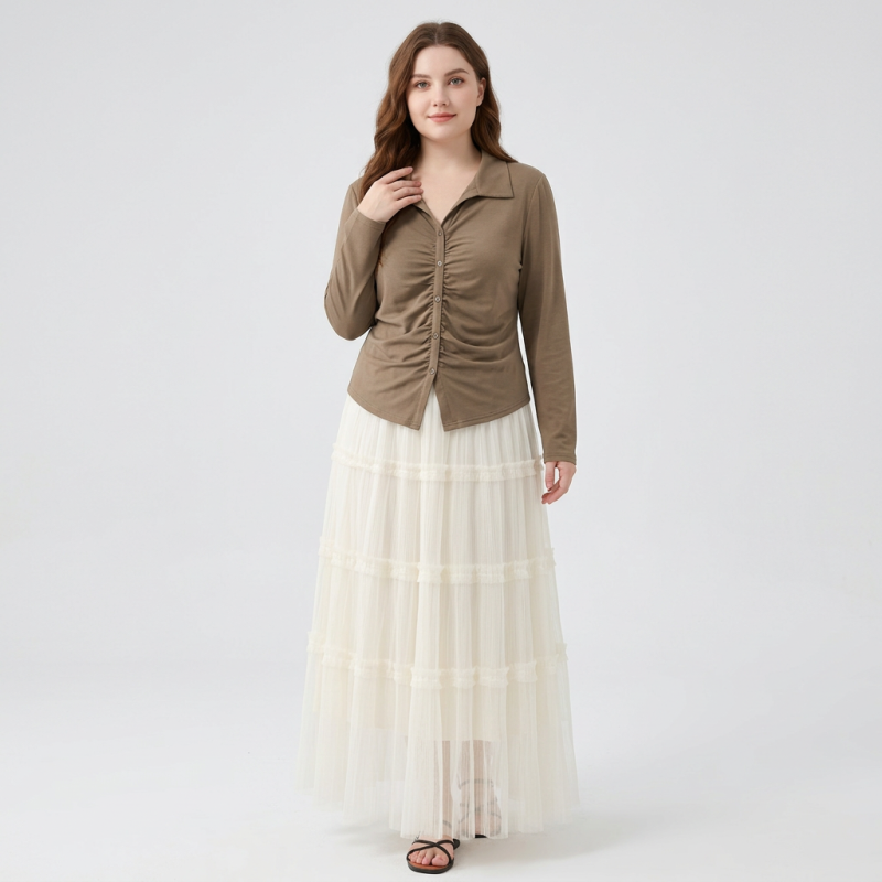 Plus-size Collared Pleated Top