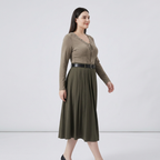 V-neck Long-sleeved T-shirt