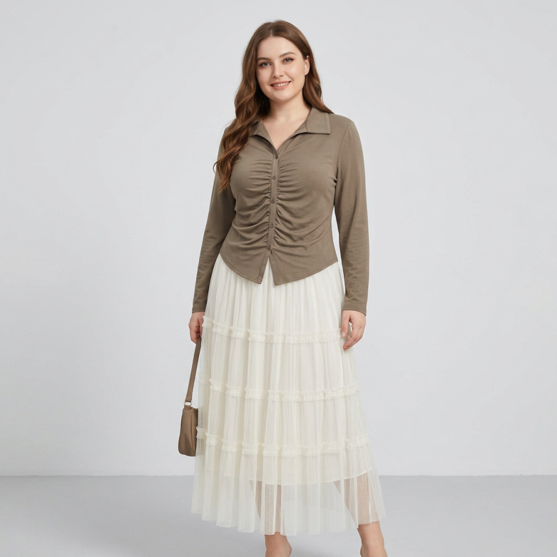 Plus-size Collared Pleated Top